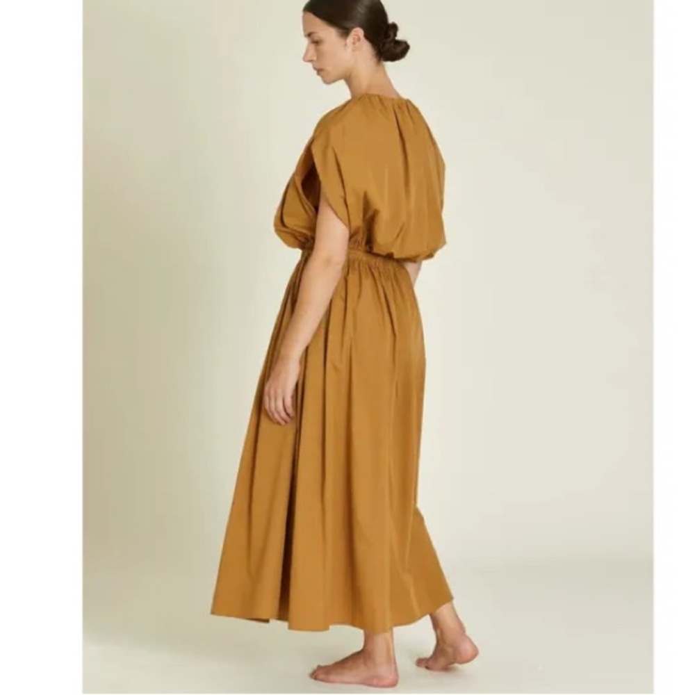 Black Crane Organic Cotton Poplin Shell Dress | Camel Tan - Size Small - Picture 2 of 10